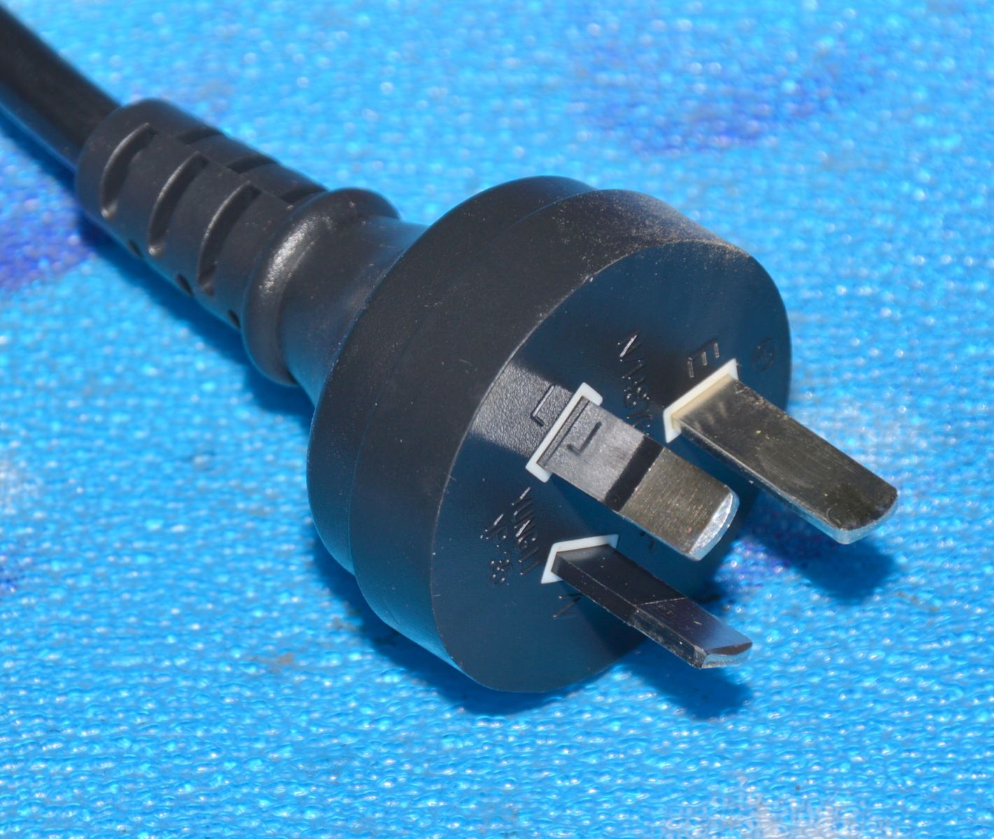 Spa and hot tub electrical cord / plug identification